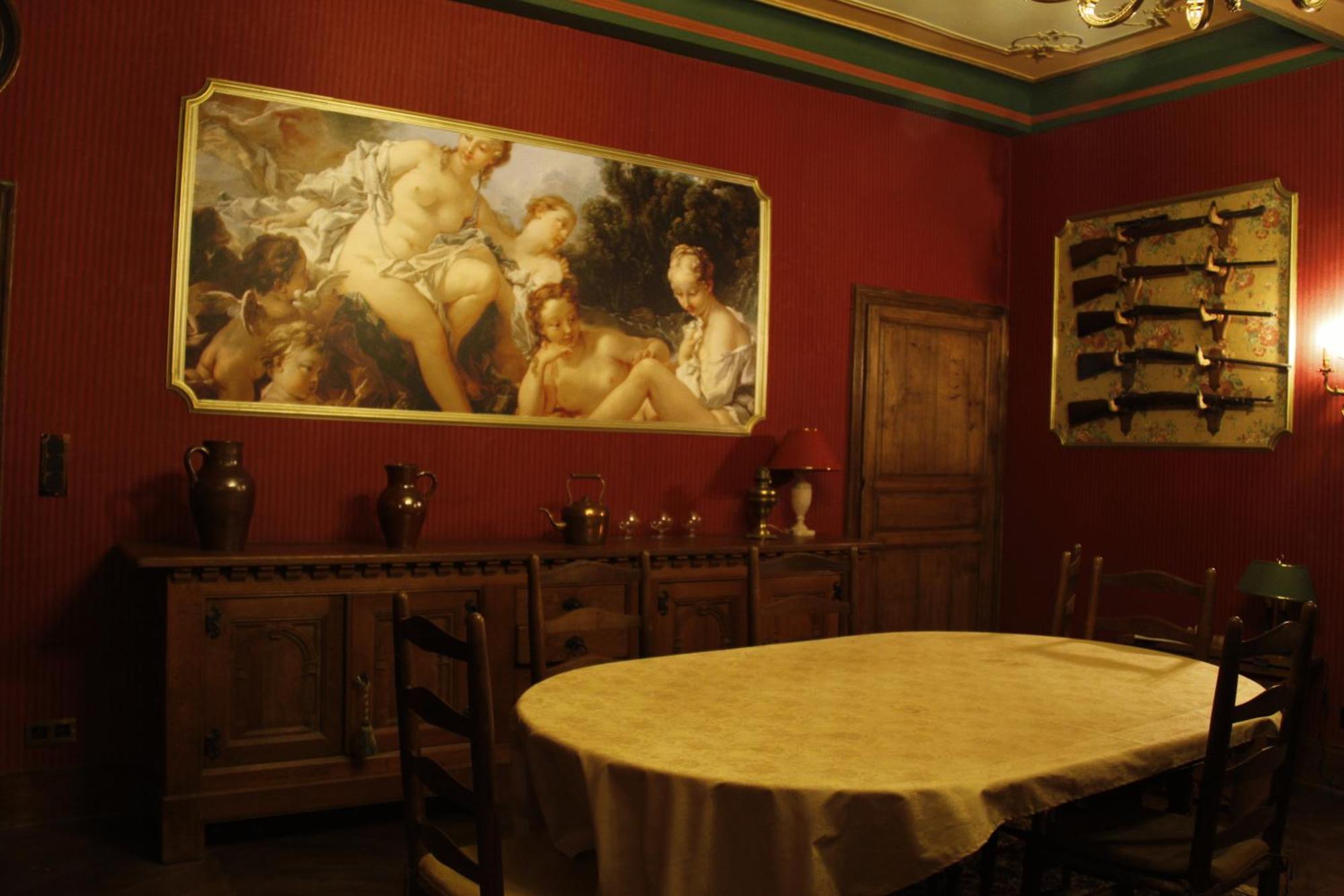 Tromcourt Otel Couvin Dış mekan fotoğraf